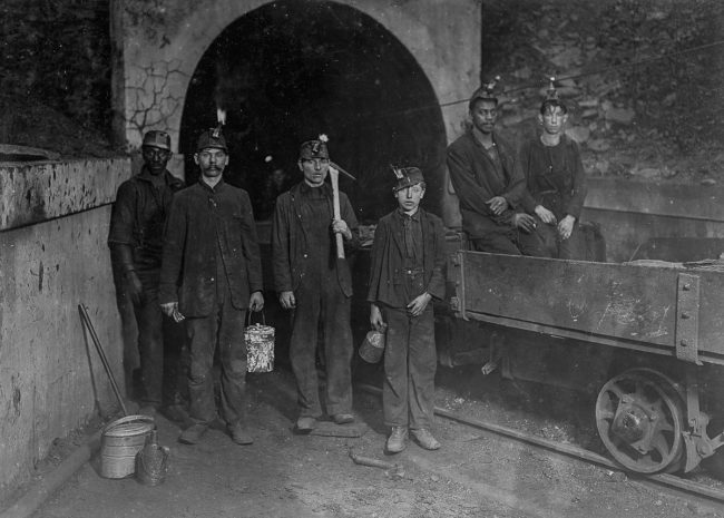 Mine workers in Gary, West Virginia, 1908